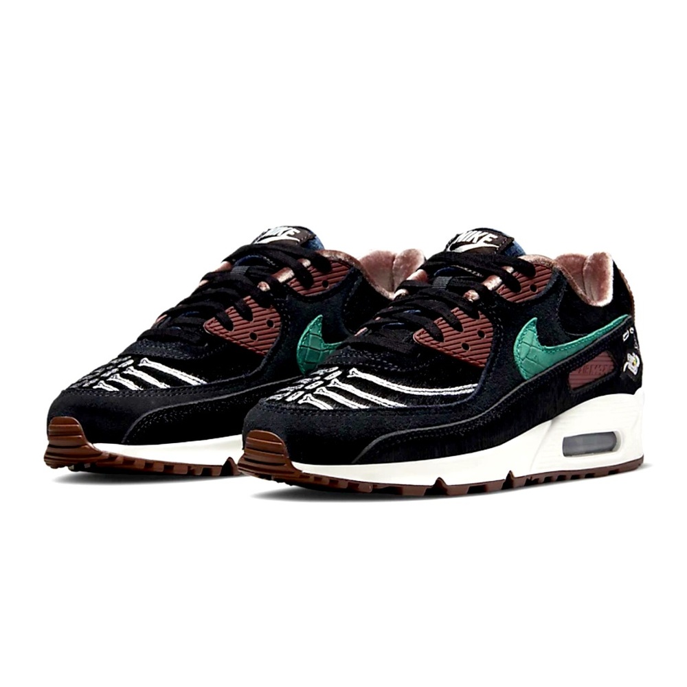 NIKE UNISEX Air Max 90 Siempre Familia Black and Teal Sneakers (W) 11 (M) 9.5